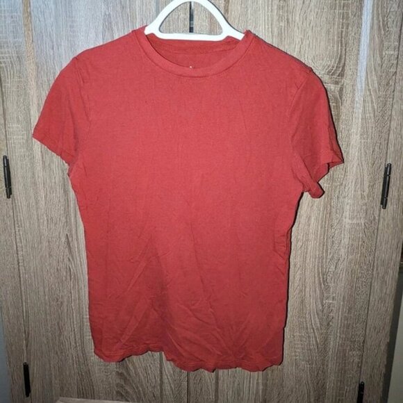 *3 FOR $9* A. New Day Solid Short Sleeve Crew Neck Stretch Casual Top Tee Shirt - Picture 1 of 1